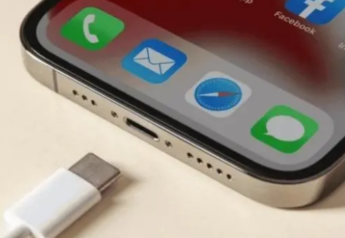 葫芦岛苹果15维修分享iPhone15改USB-C接口后能和安卓用户互借充电器吗